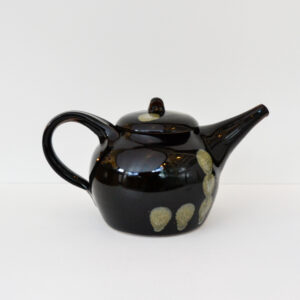 Tim Welbourne - Medium Teapot
