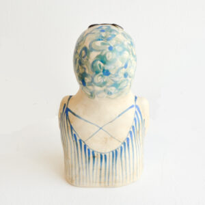 Lucie Sivicka - Lady Swimmer Sculpture - Image 2