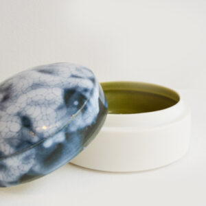 Tim Gee - Lidded Porcelain Pot - Image 3